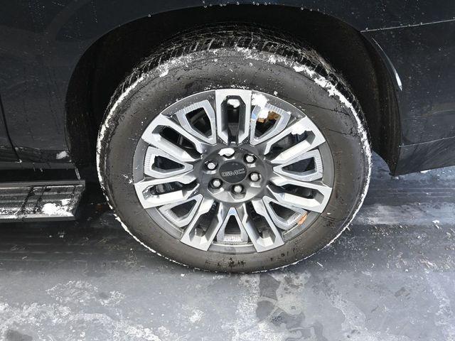 used 2024 GMC Yukon XL car, priced at $82,966