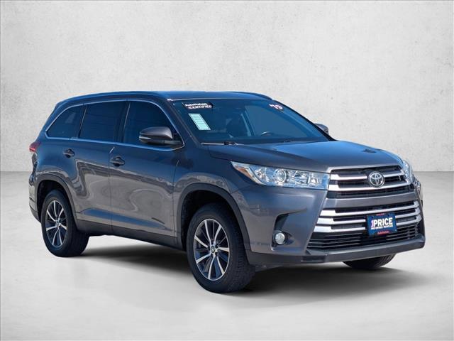 used 2019 Toyota Highlander car, priced at $23,210