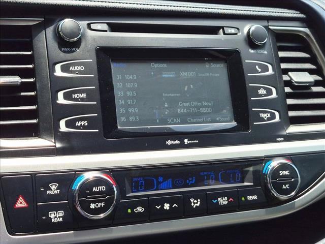 used 2015 Toyota Highlander car, priced at $14,220