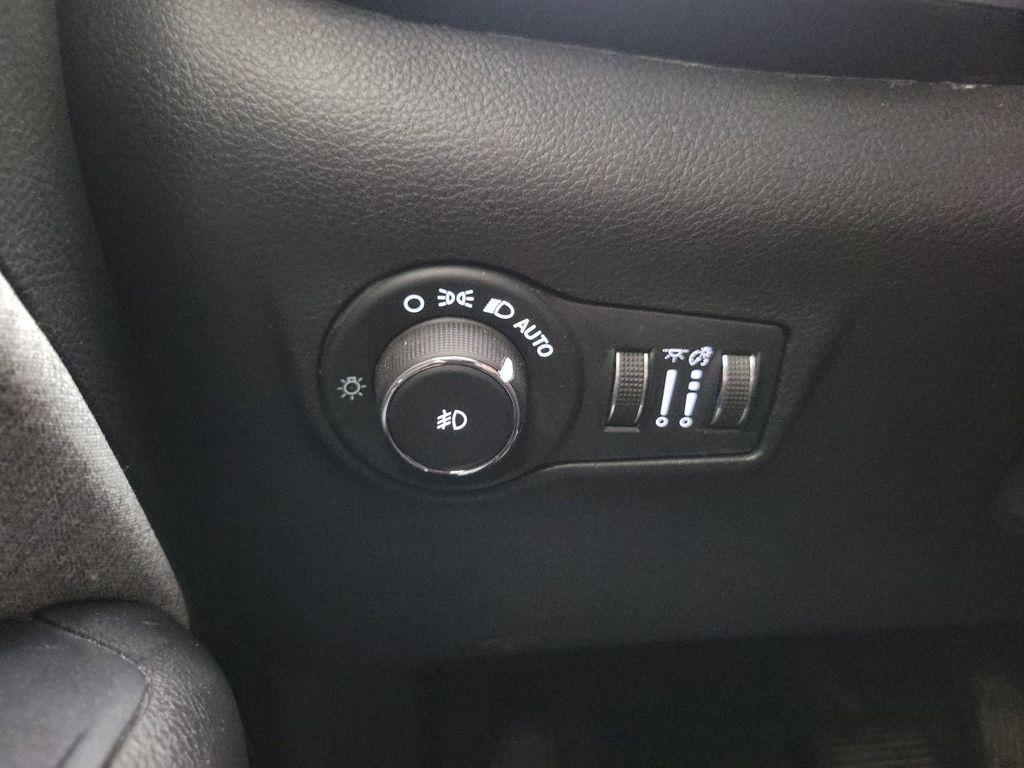 used 2022 Jeep Compass car, priced at $19,498