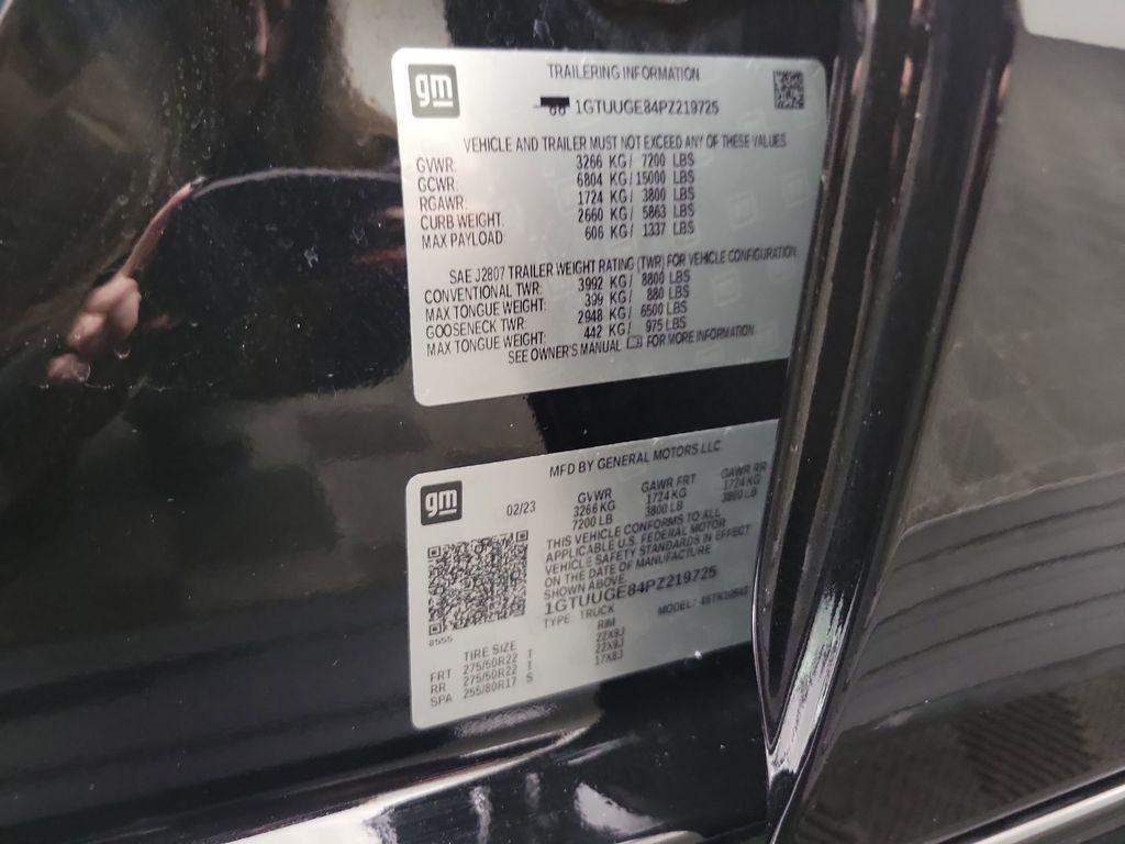 used 2023 GMC Sierra 1500 car, priced at $49,998