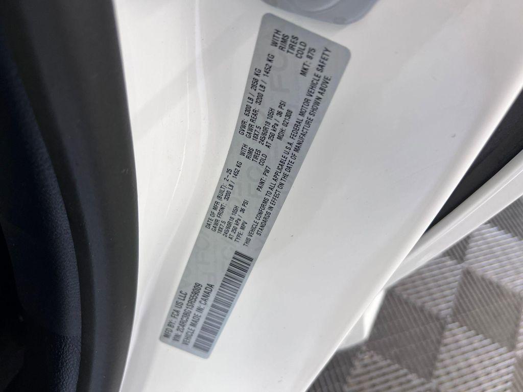 used 2025 Chrysler Pacifica car, priced at $40,598