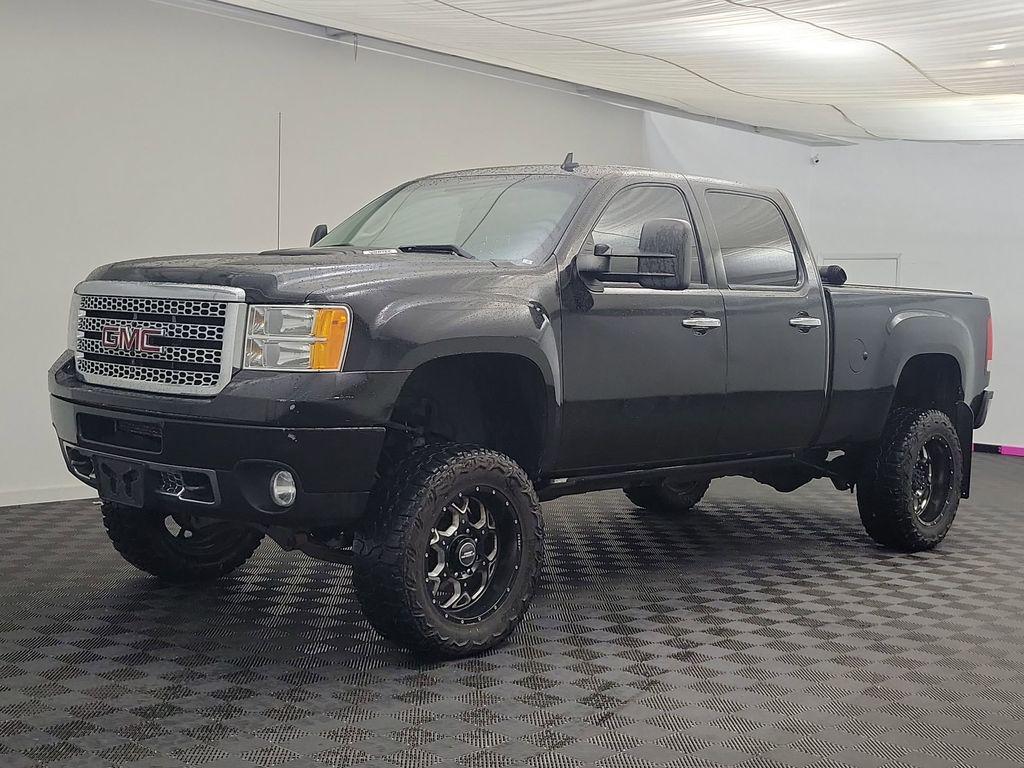 used 2013 GMC Sierra 2500 car, priced at $17,900