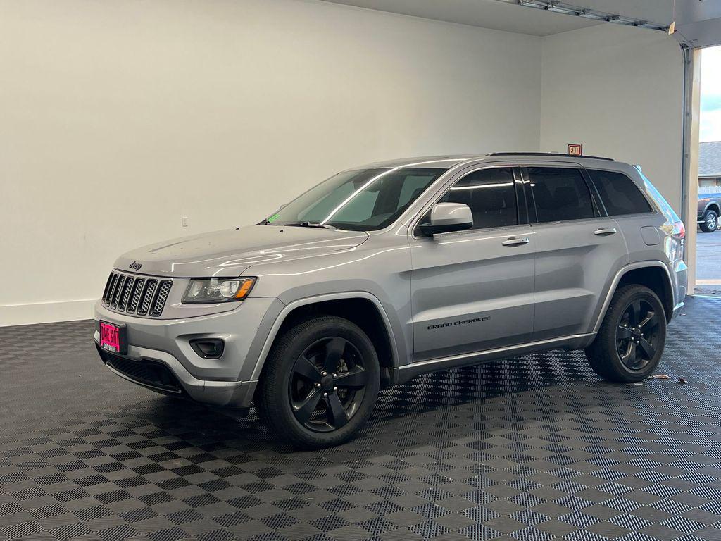 used 2015 Jeep Grand Cherokee car, priced at $7,498