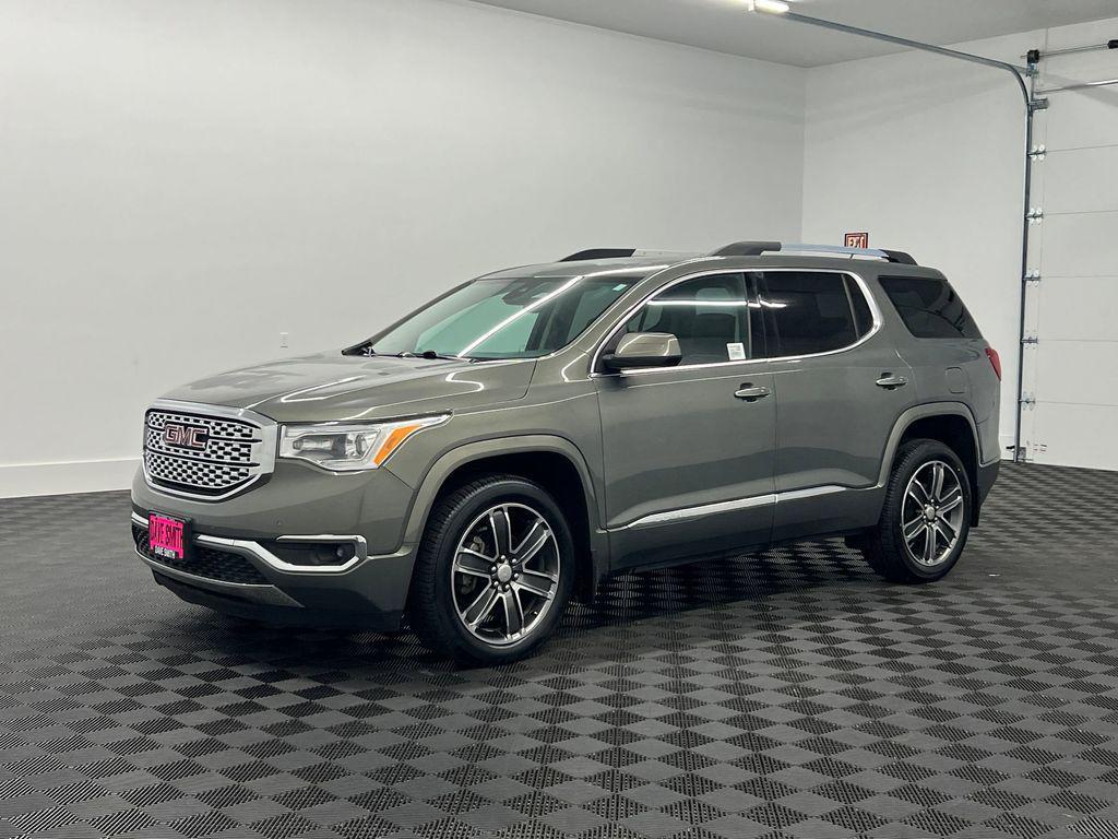 used 2018 GMC Acadia car, priced at $25,998