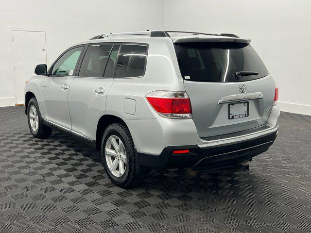 used 2011 Toyota Highlander car, priced at $12,998