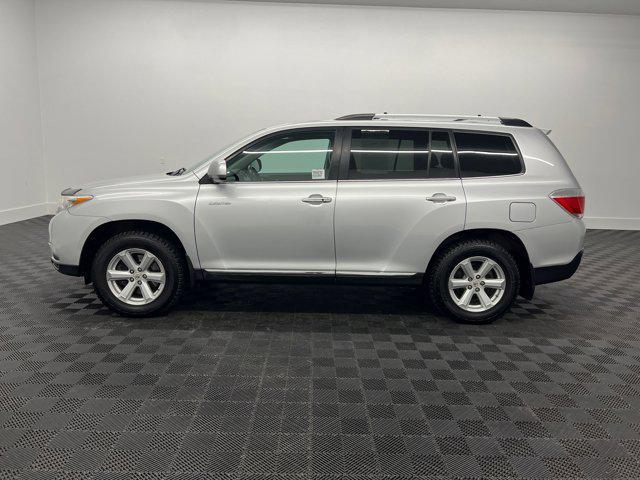 used 2011 Toyota Highlander car, priced at $12,998