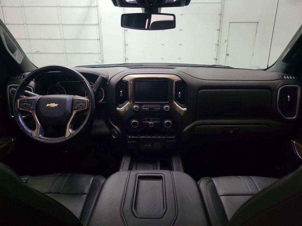 used 2022 Chevrolet Silverado 1500 car, priced at $41,998