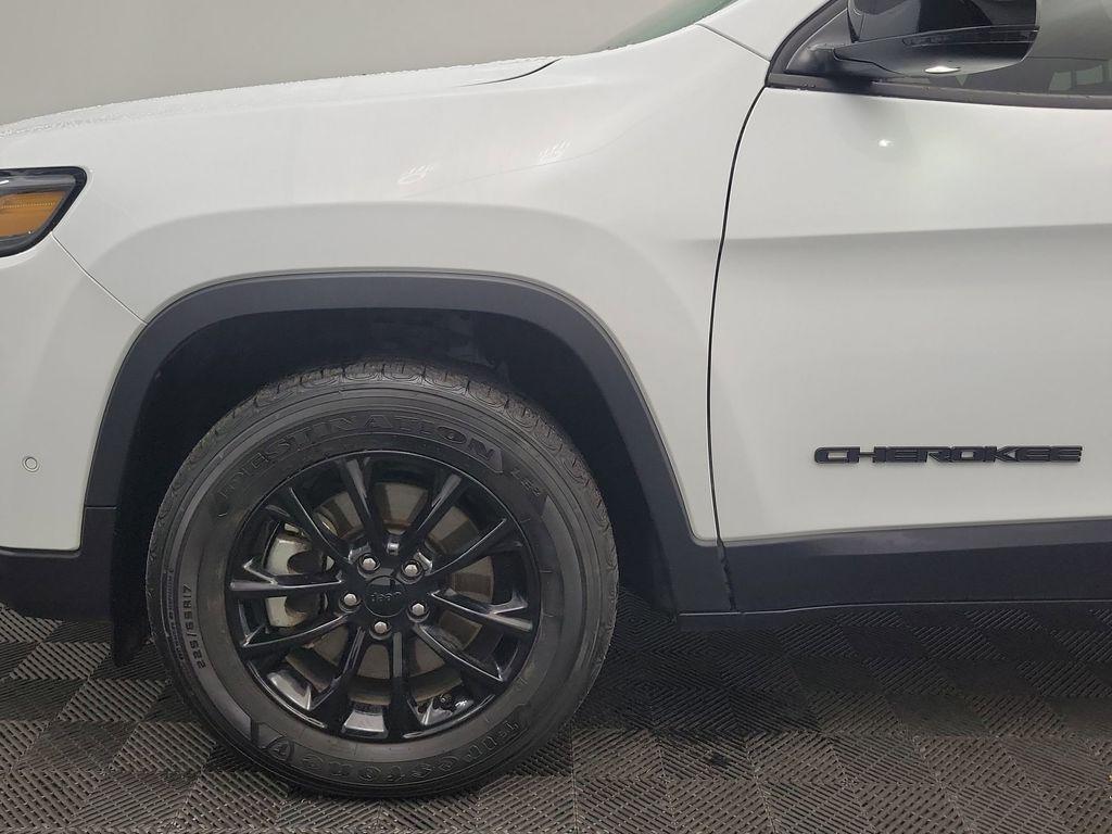 used 2023 Jeep Cherokee car, priced at $29,798