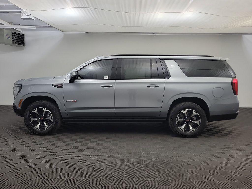 used 2025 GMC Yukon XL car, priced at $89,998