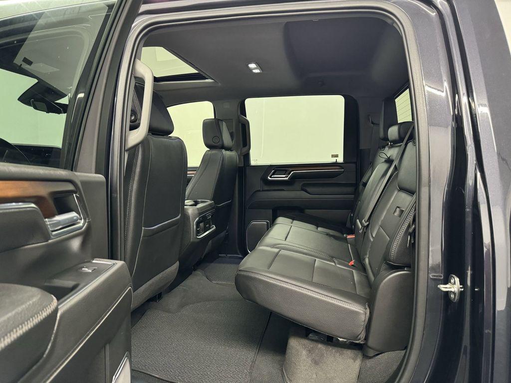 used 2024 GMC Sierra 2500 car, priced at $69,998