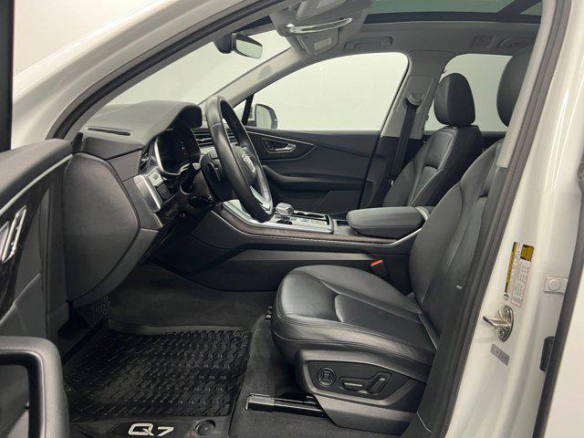 used 2022 Audi Q7 car, priced at $35,798