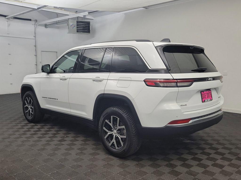 used 2023 Jeep Grand Cherokee car, priced at $35,998