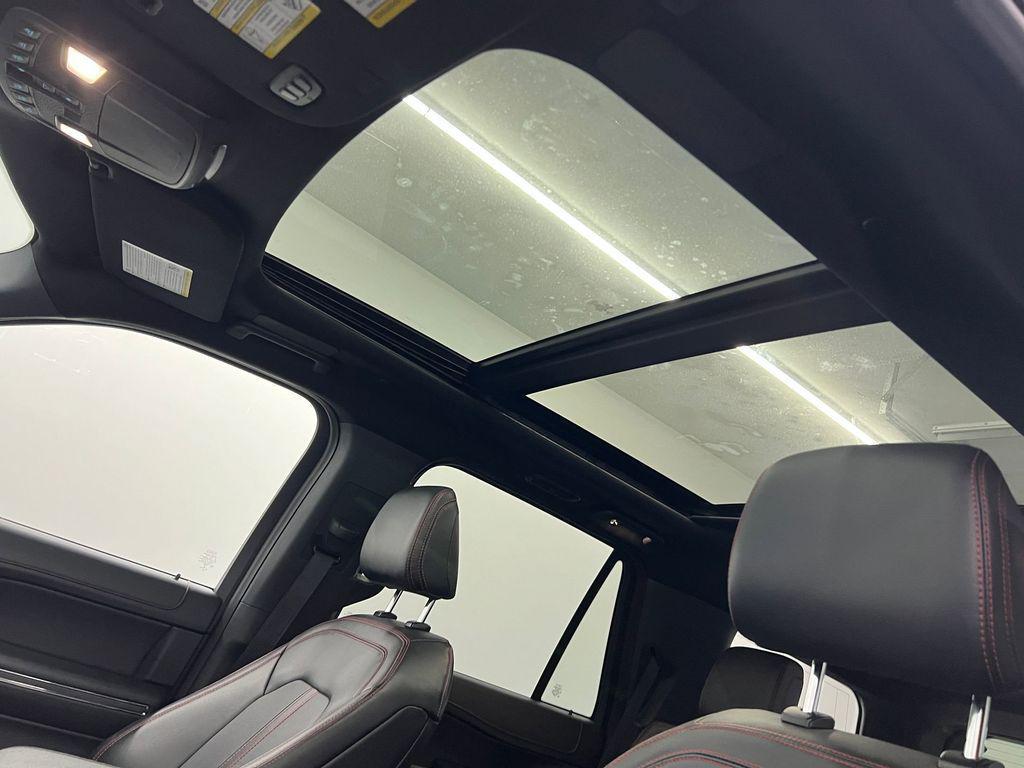 used 2022 Ford Expedition car, priced at $57,500