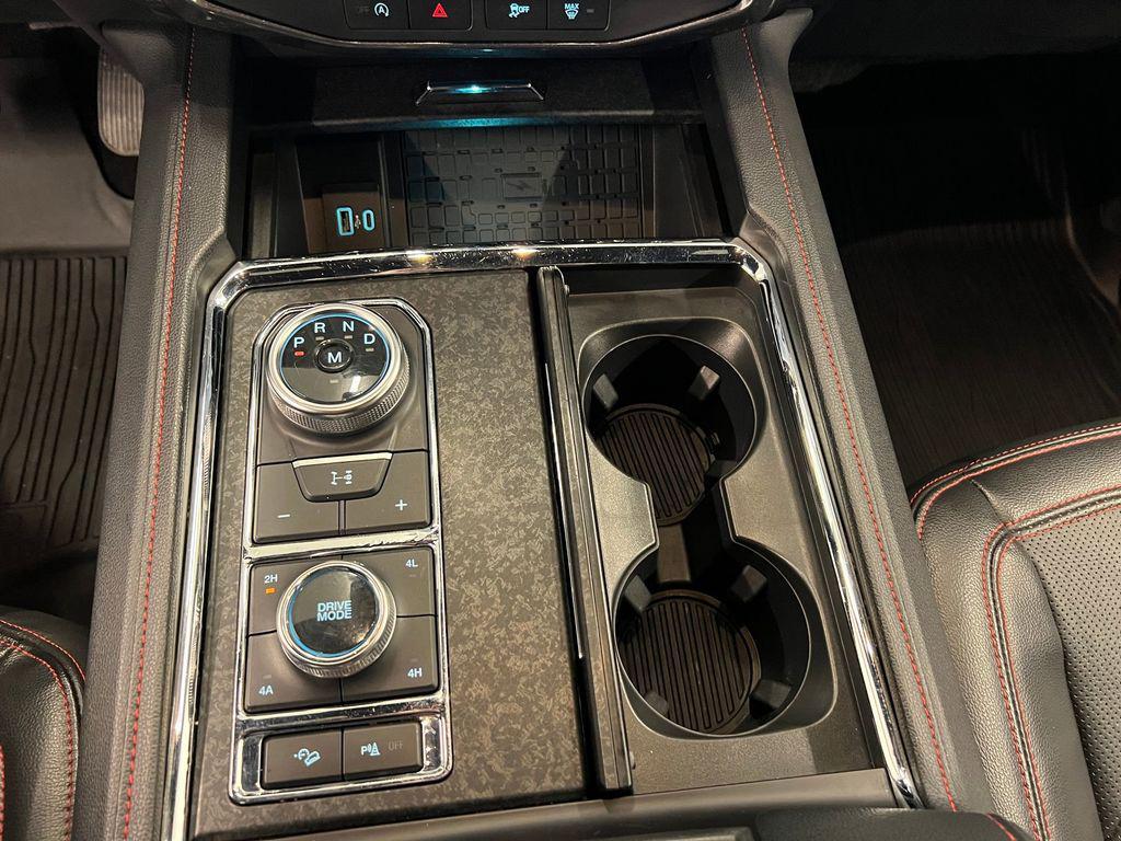 used 2022 Ford Expedition car, priced at $57,500