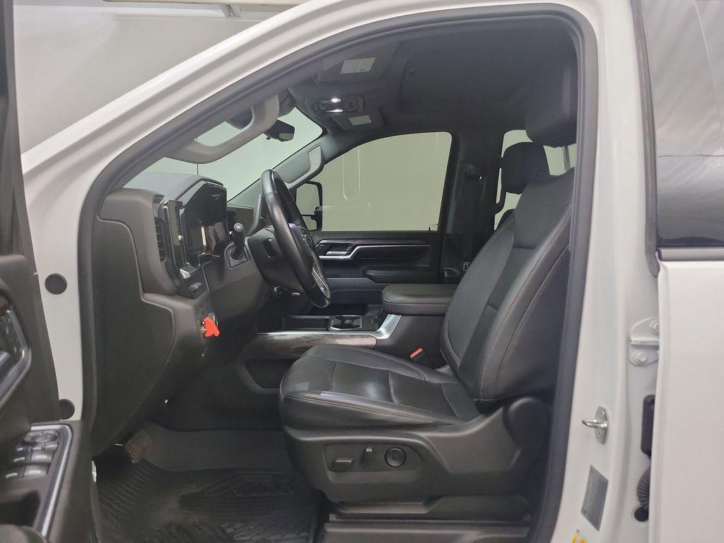 used 2024 Chevrolet Silverado 3500 car, priced at $72,998