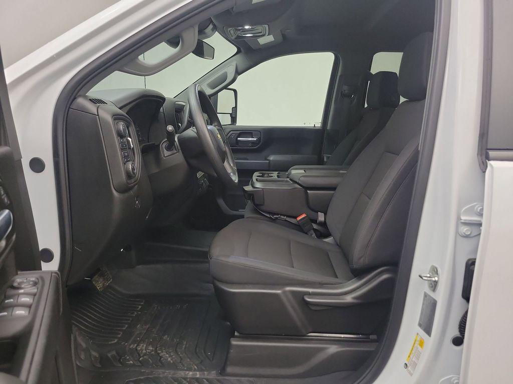 used 2025 Chevrolet Silverado 3500 car, priced at $58,998