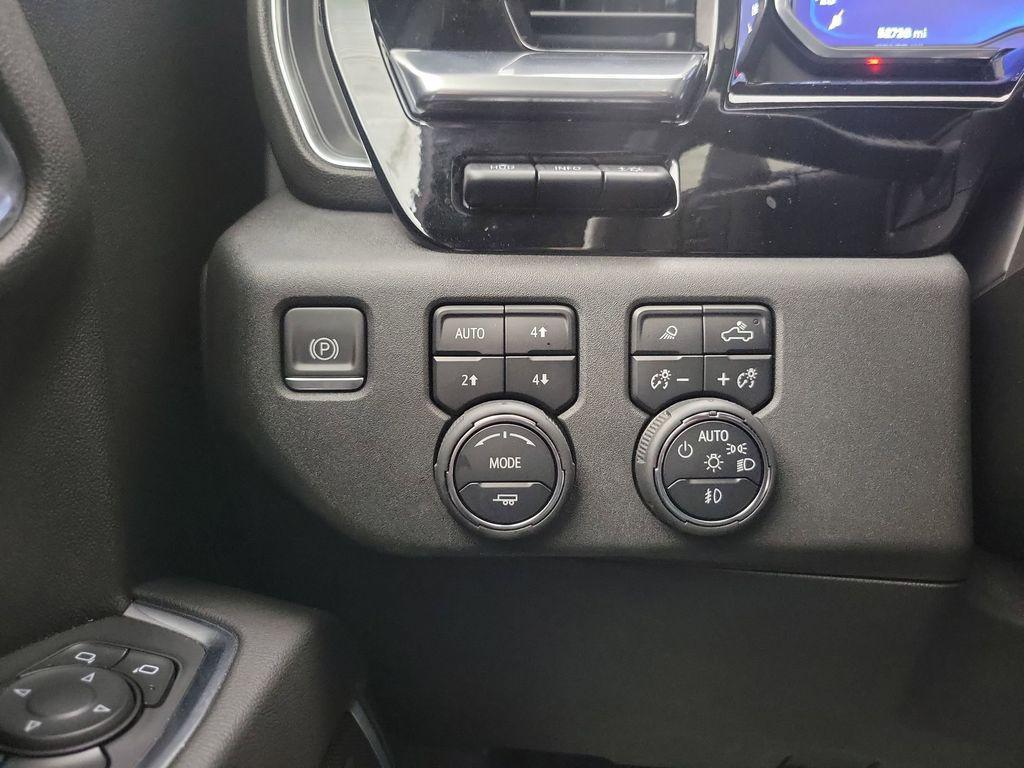 used 2022 Chevrolet Silverado 1500 car, priced at $42,998