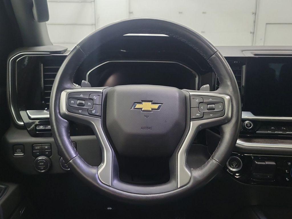 used 2022 Chevrolet Silverado 1500 car, priced at $42,998