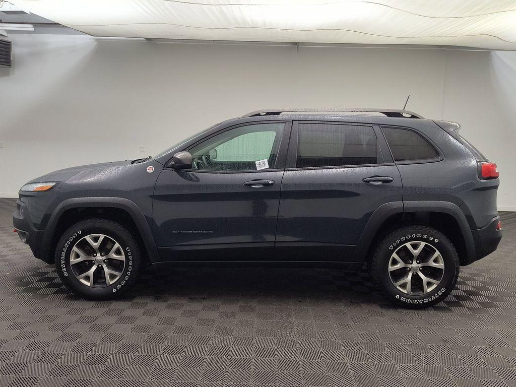 used 2016 Jeep Cherokee car, priced at $16,998