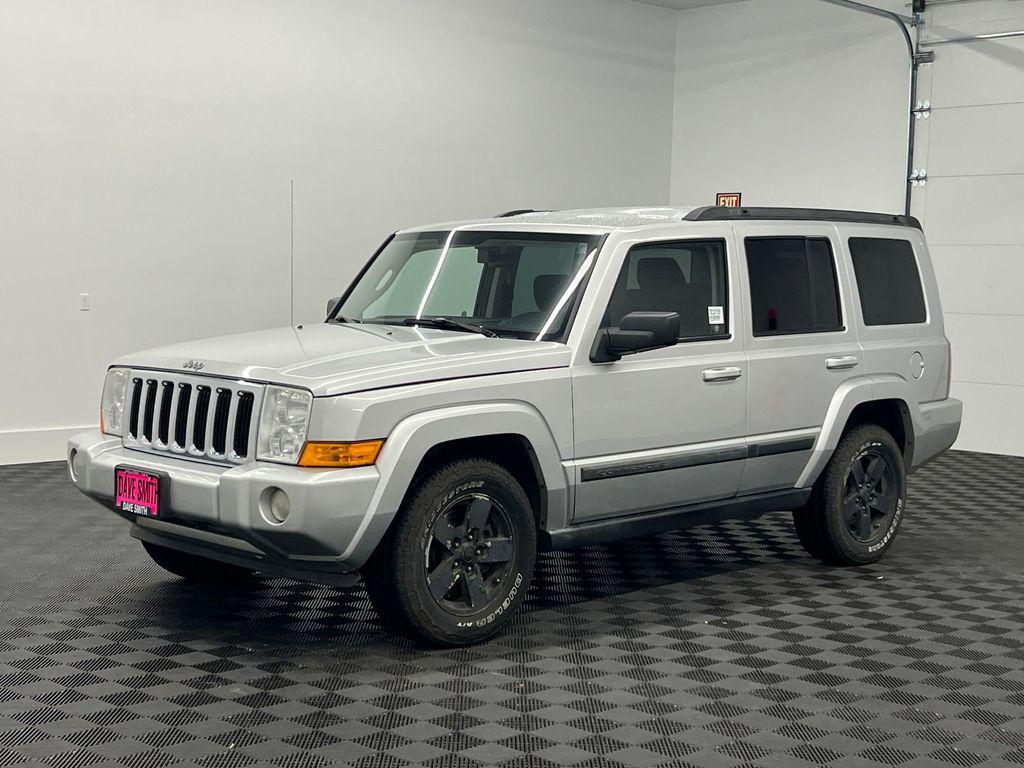 used 2008 Jeep Commander car, priced at $7,998
