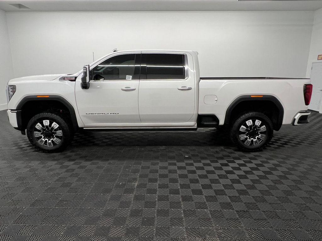 used 2024 GMC Sierra 2500 car, priced at $72,398