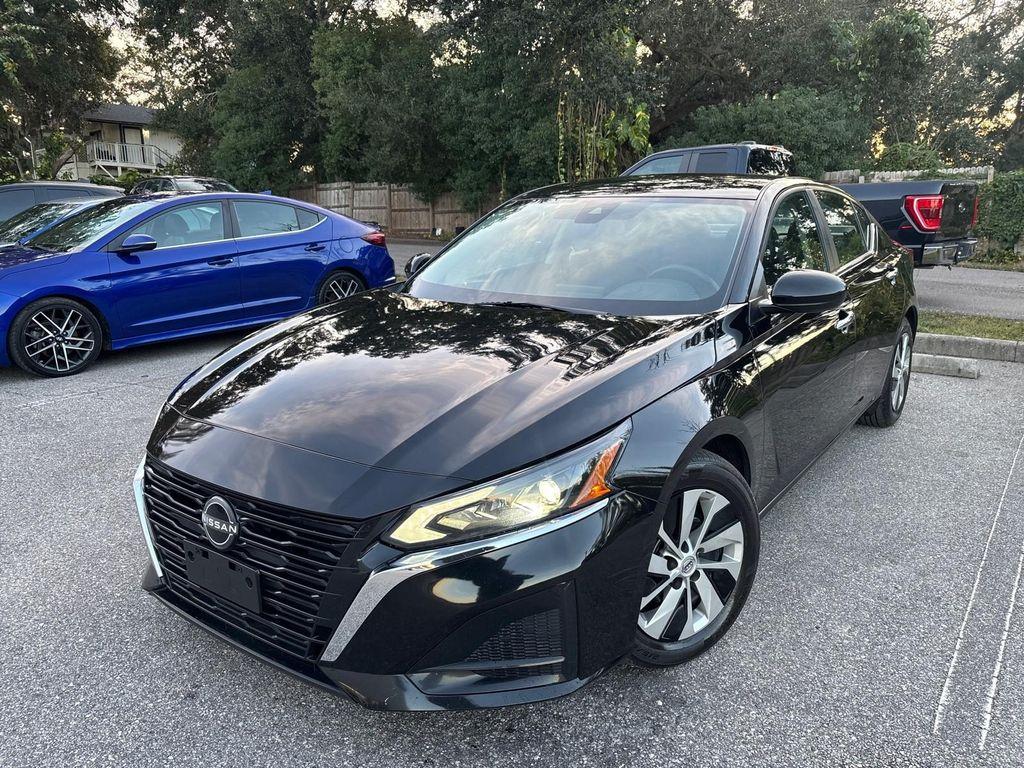 used 2023 Nissan Altima car, priced at $13,399