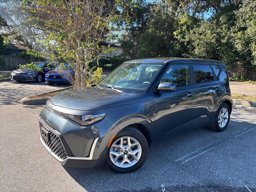 used 2024 Kia Soul car, priced at $13,799