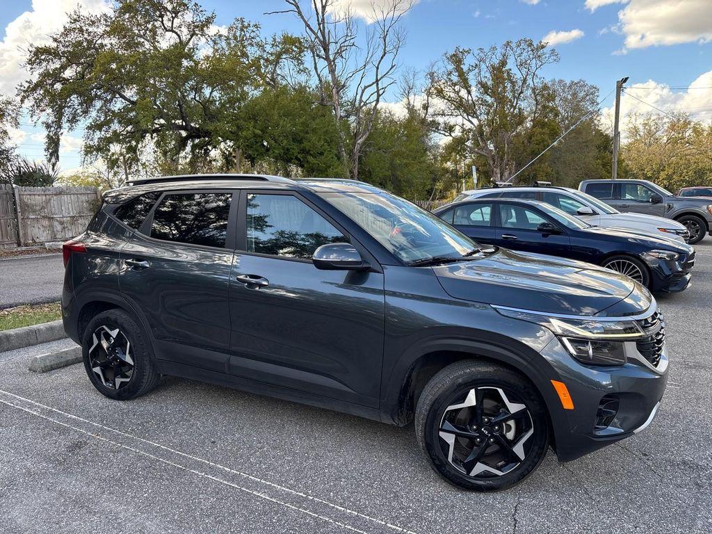used 2025 Kia Seltos car, priced at $17,994
