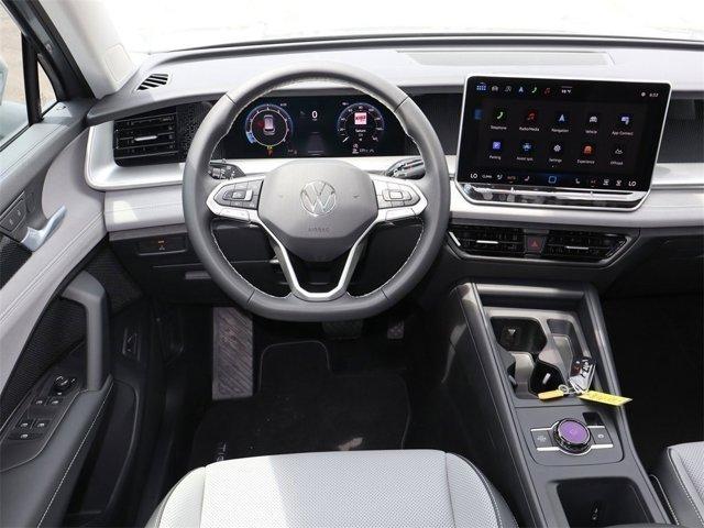 new 2025 Volkswagen Tiguan car, priced at $33,038