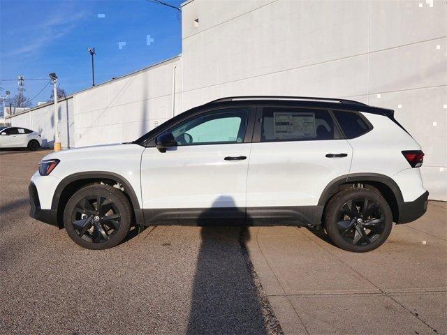 new 2026 Volkswagen Taos car, priced at $31,916