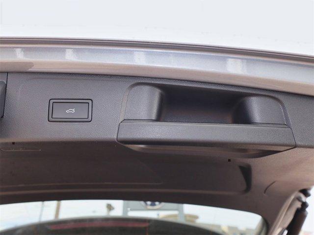 new 2026 Volkswagen Atlas car, priced at $53,080