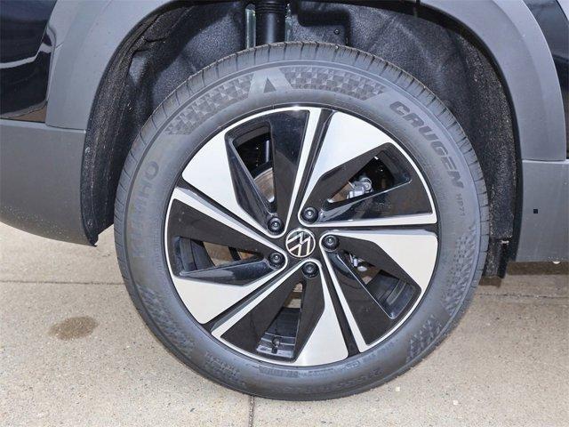 new 2026 Volkswagen Taos car, priced at $31,469