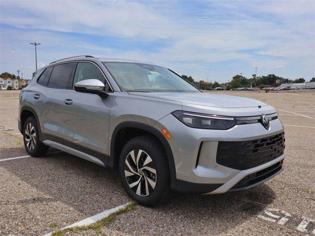 new 2025 Volkswagen Tiguan car, priced at $29,522