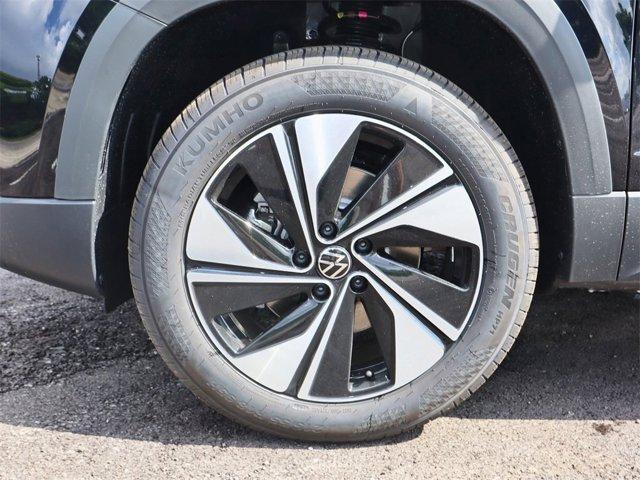 new 2025 Volkswagen Taos car, priced at $27,902