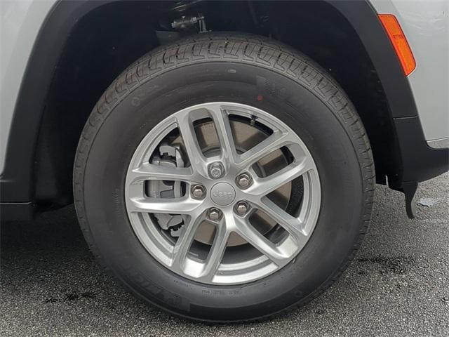 new 2025 Jeep Grand Cherokee L car, priced at $34,450