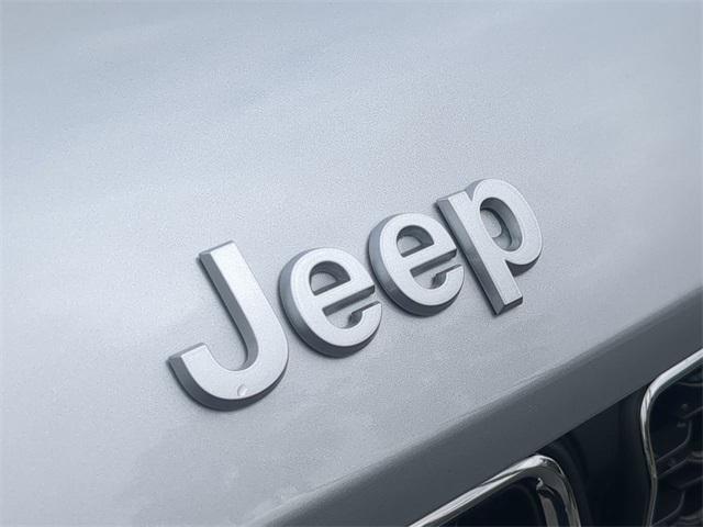 new 2025 Jeep Grand Cherokee L car, priced at $34,450