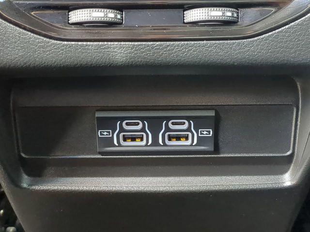 used 2024 Jeep Grand Cherokee car, priced at $30,834