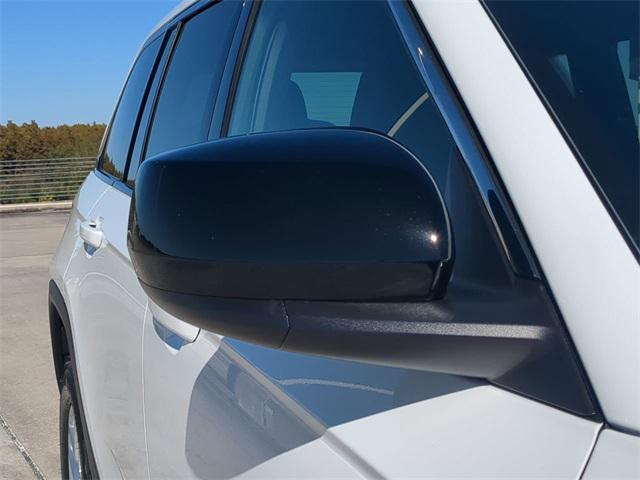 new 2025 Jeep Grand Cherokee car, priced at $34,763