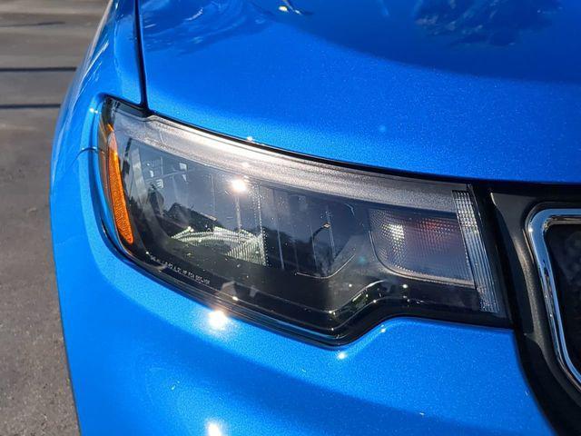 used 2022 Jeep Compass car, priced at $18,999