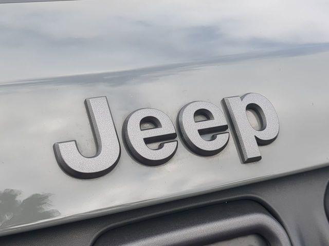 used 2022 Jeep Compass car, priced at $20,249