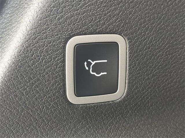 new 2026 Chrysler Voyager car, priced at $34,088