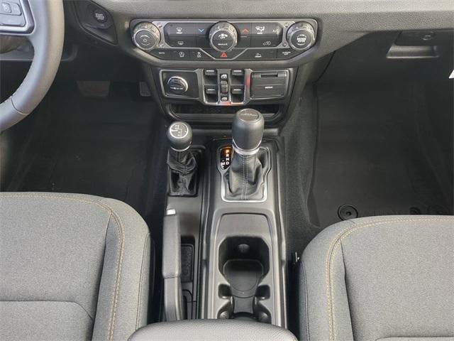 new 2026 Jeep Gladiator car, priced at $43,245