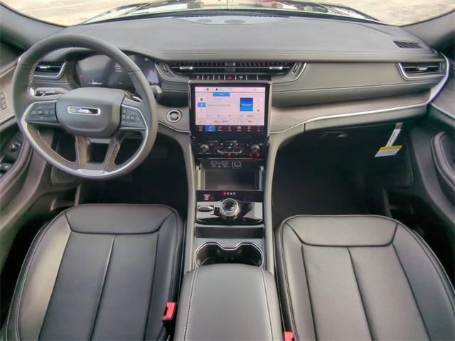 new 2025 Jeep Grand Cherokee L car, priced at $46,284