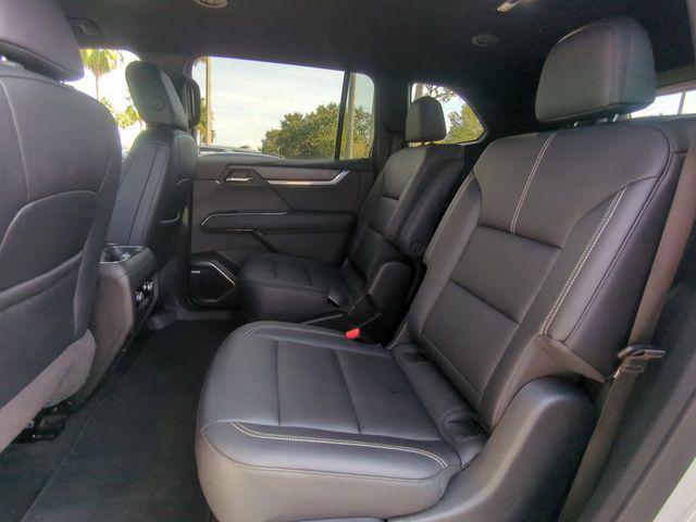 used 2024 GMC Acadia car, priced at $32,249