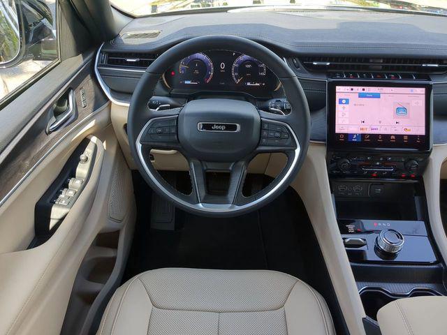 new 2025 Jeep Grand Cherokee car, priced at $41,591