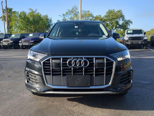 used 2024 Audi Q7 car