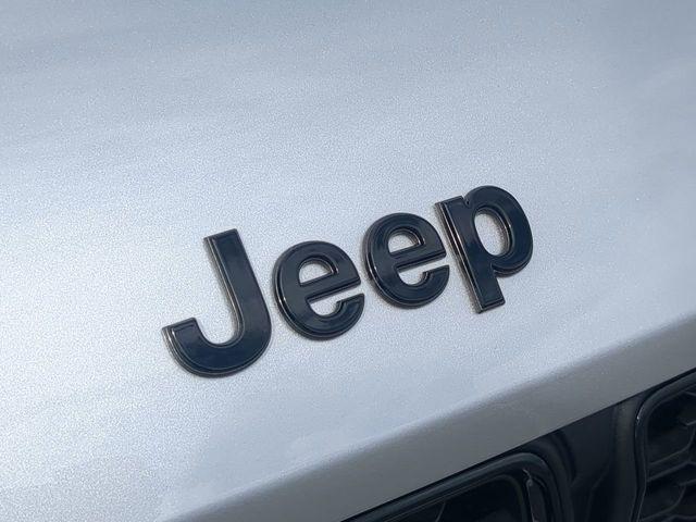 new 2025 Jeep Grand Cherokee car, priced at $41,331