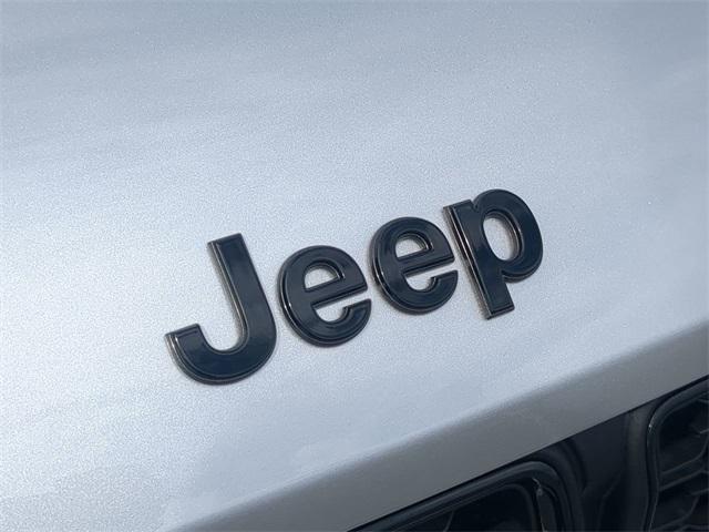 new 2025 Jeep Grand Cherokee car, priced at $41,331