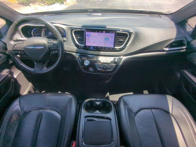 used 2021 Chrysler Pacifica Hybrid car, priced at $22,834